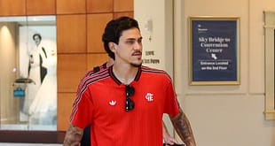 Flamengo se manifesta sobre possível saída de Pedro