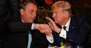 “Deixem Bolsonaro em paz!”: Trump defende ex-presidente e critica governo brasileiro