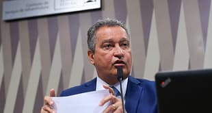 Rui Costa diz que governo defenderá manutenção integral do decreto sobre o IOF