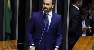 PT apresenta novo pedido de cassação de Eduardo Bolsonaro por atuação nos EUA