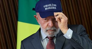 Planalto lança novo slogan e Lula quer ministros defendendo governo