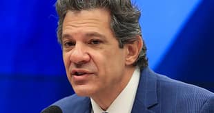Projeto que autoriza Legislativo a demitir diretores do BC preocupa, diz Haddad