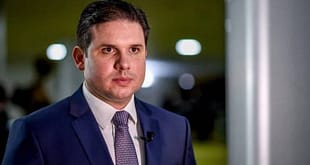 Hugo Motta diz que Lula já está em “processo de reeleição” e critica polarização
