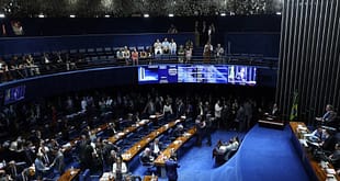 Senado deve concluir votação de PEC que limita pagamento de precatórios