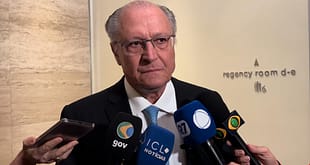 Alckmin valoriza papel do STF e anuncia trabalho para reduzir tarifas americanas