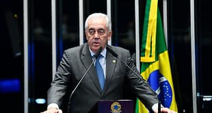 PEC da Blindagem deve ser barrada do Senado, afirma presidente da CCJ