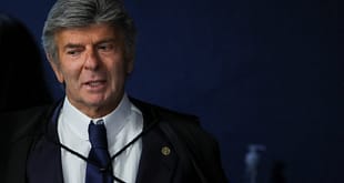 Fachin autoriza transferência de Fux para Segunda Turma do STF