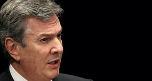 Governo alagoano explica o que houve com tornozeleira do ex-presidente Collor