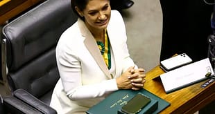 Michelle chama Lula e Janja de ‘casalzinho que demoniza Israel’ em evento em Goiás