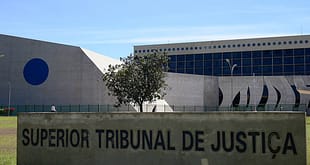 Tribunais garantem permanência de militares trans e direito ao uso do nome social