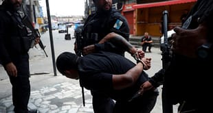 Governo do RJ diz ao STF que megaoperação teve ‘emprego proporcional da força’