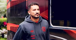 Foco no Brasileirão: Flamengo embarca para São Paulo nesta terça