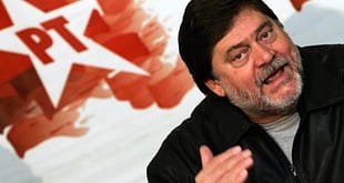 Paulo Frateschi, ex-deputado do PT, morre esfaqueado pelo próprio filho