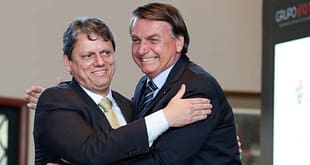 No mesmo dia em que STF julga Bolsonaro, Tarcísio agradece ex-presidente: “Gratidão”