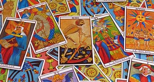 Morte, torre e diabo: Por que você não deve ter medo das cartas 'feias' do tarô