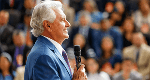 Pré-candidato ao Planalto, Caiado vai a evento com participação de Marco Rubio