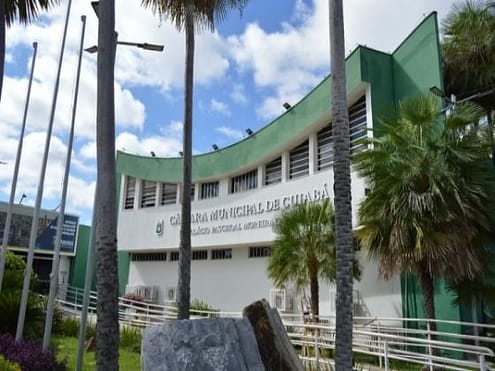 A sessão será realizada no plenário da Câmara, às 14h, e será transmitida ao vivo pelos canais oficiais da Casa