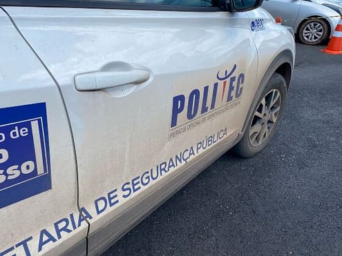 O acidente envolveu uma Toyota SW4 e um T-Cross